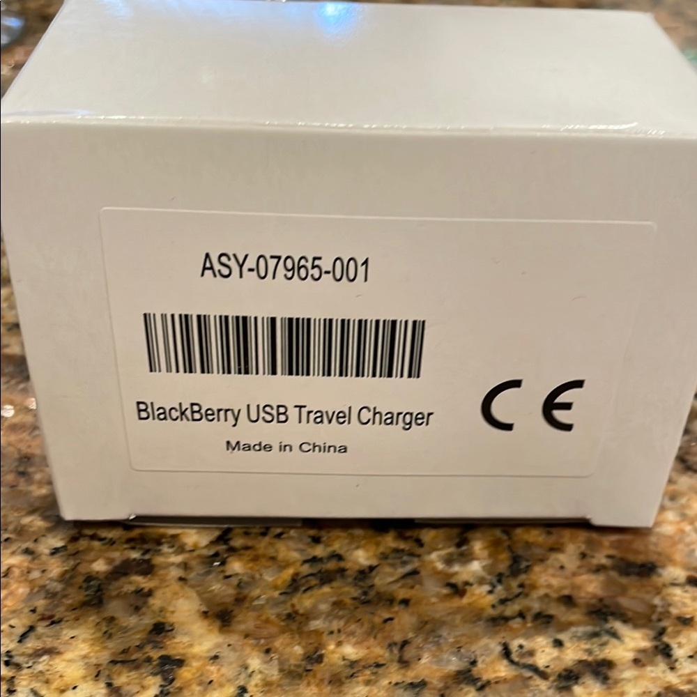 Blackberry - 3 travel international adaptors